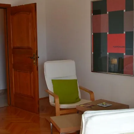 Apartmenthaus Mara Nova Vas (Porec)